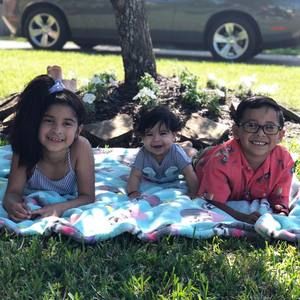 Meet your Posher, Roxanne